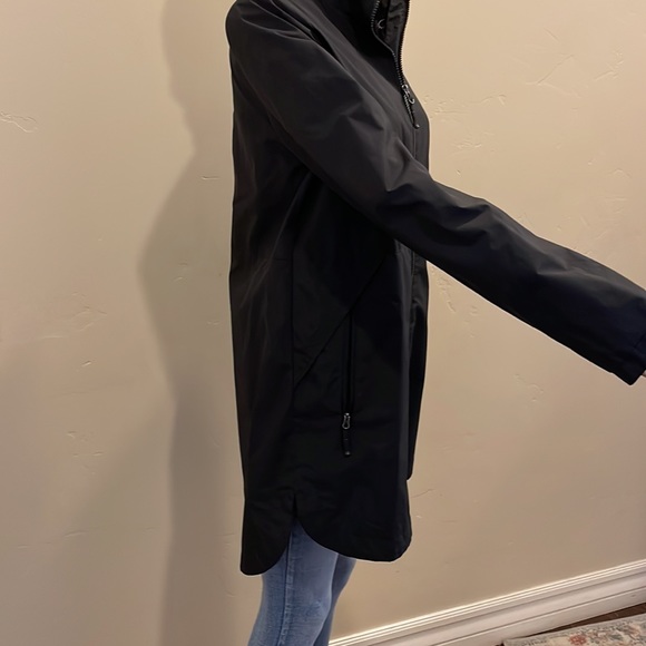 Light Coat size Small - Picture 13 of 14